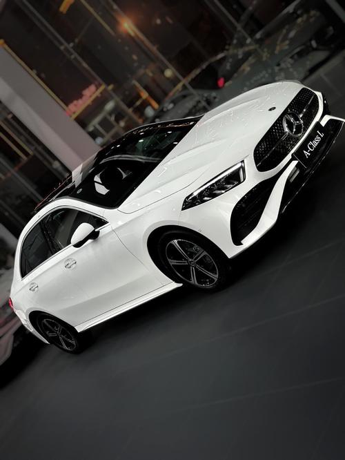 a200l北京奔驰多少钱(a200l北京奔驰报价2019款)