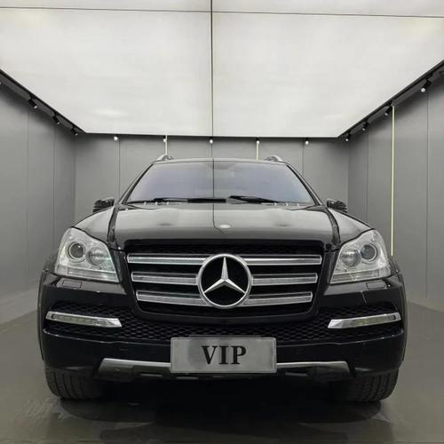 【奔驰gl550新车报价2022款,奔驰gl550报价及图片2019】